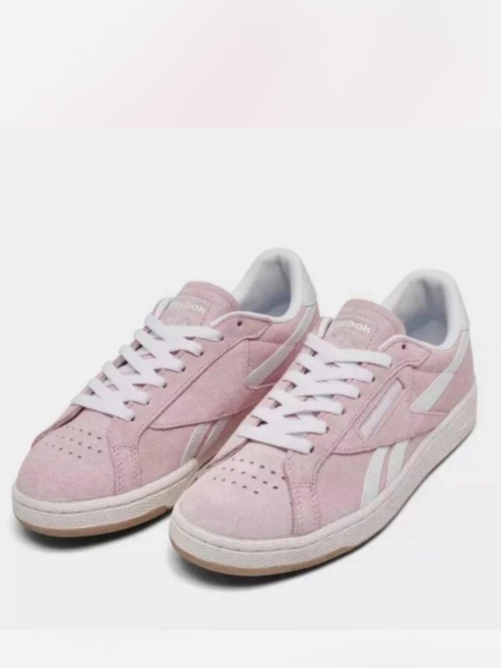 Reebok Club-C Light Pink Suede Sneakers Low-top Size 8 NWT ($70)